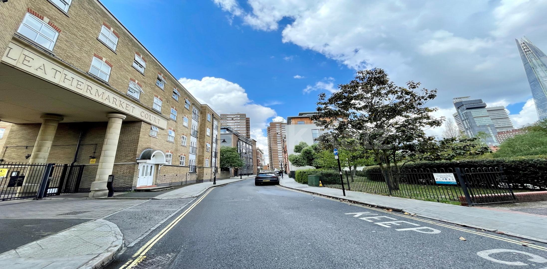 			LET , 3 Bedroom, 2 bath, 0 reception Apartment			 Leathermarket Court - Leathermarket Street, London Bridge